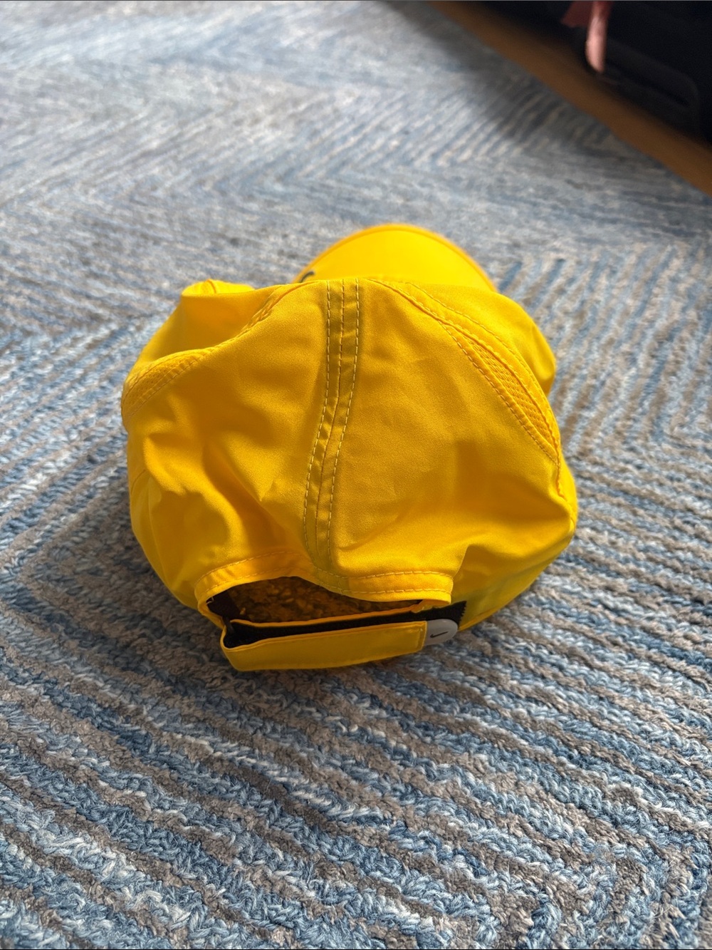 Michigan Nike yellow golf hat - Picture 3 of 3